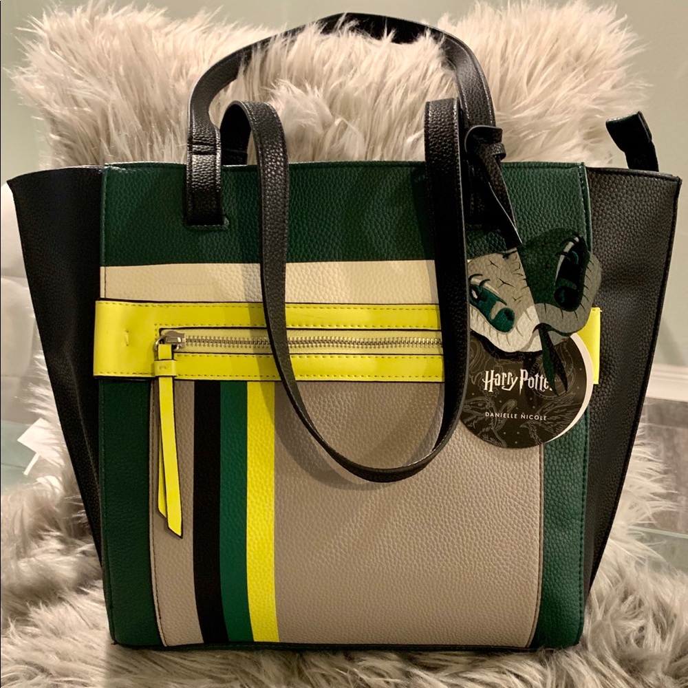 Harry Potter Danielle Nicole Tote